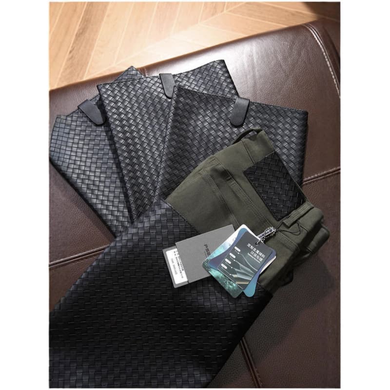 Tencel long-staple cotton casual pants with a recognizable woven style, jeans with a slightly stretchy fit