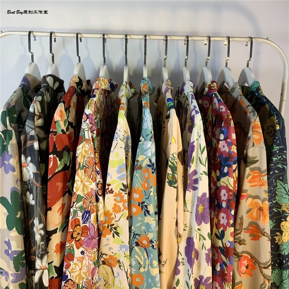 Vintage Print Shirt for Men and Women Long Sleeve 2022 Fall Artistic Cool Versatile Loose Fit Dance Travel Hong Kong Style Shirt