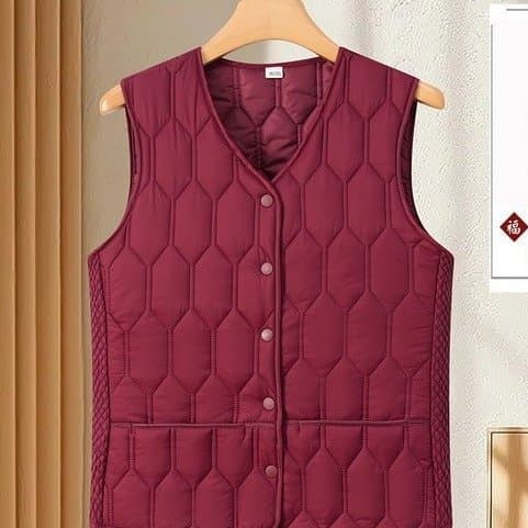 Vest for women 2025 winter new warm vest, mother's cotton-padded waistcoat, middle-aged and elderly loose large size waistcoat cotton clothing.