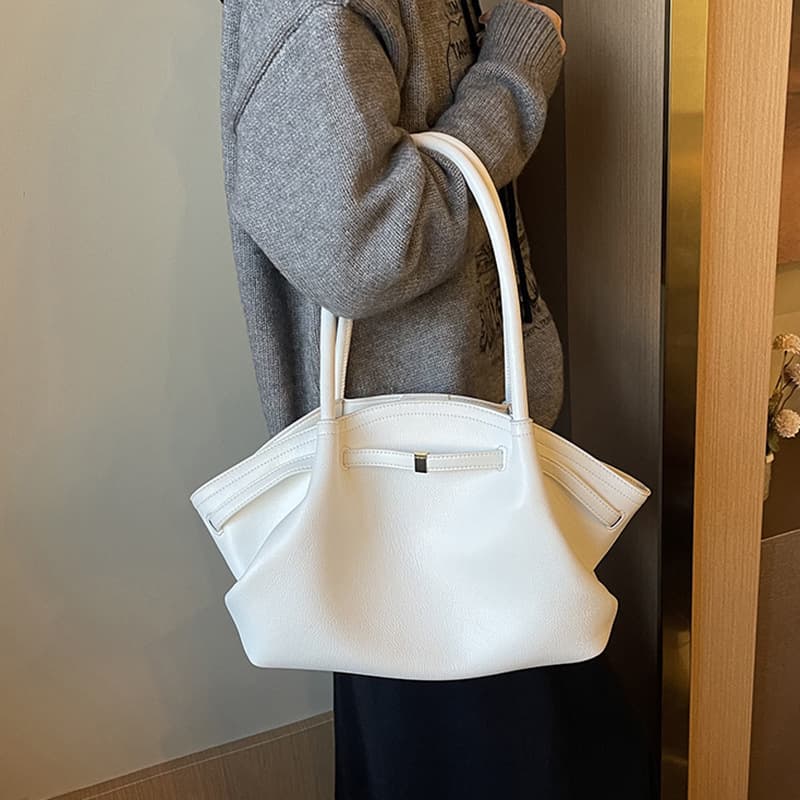 Fashion Casual Tote Bag for Women Commute Large Capacity Shoulder Bag Spring Summer New Elegant Underarm Bag 2026