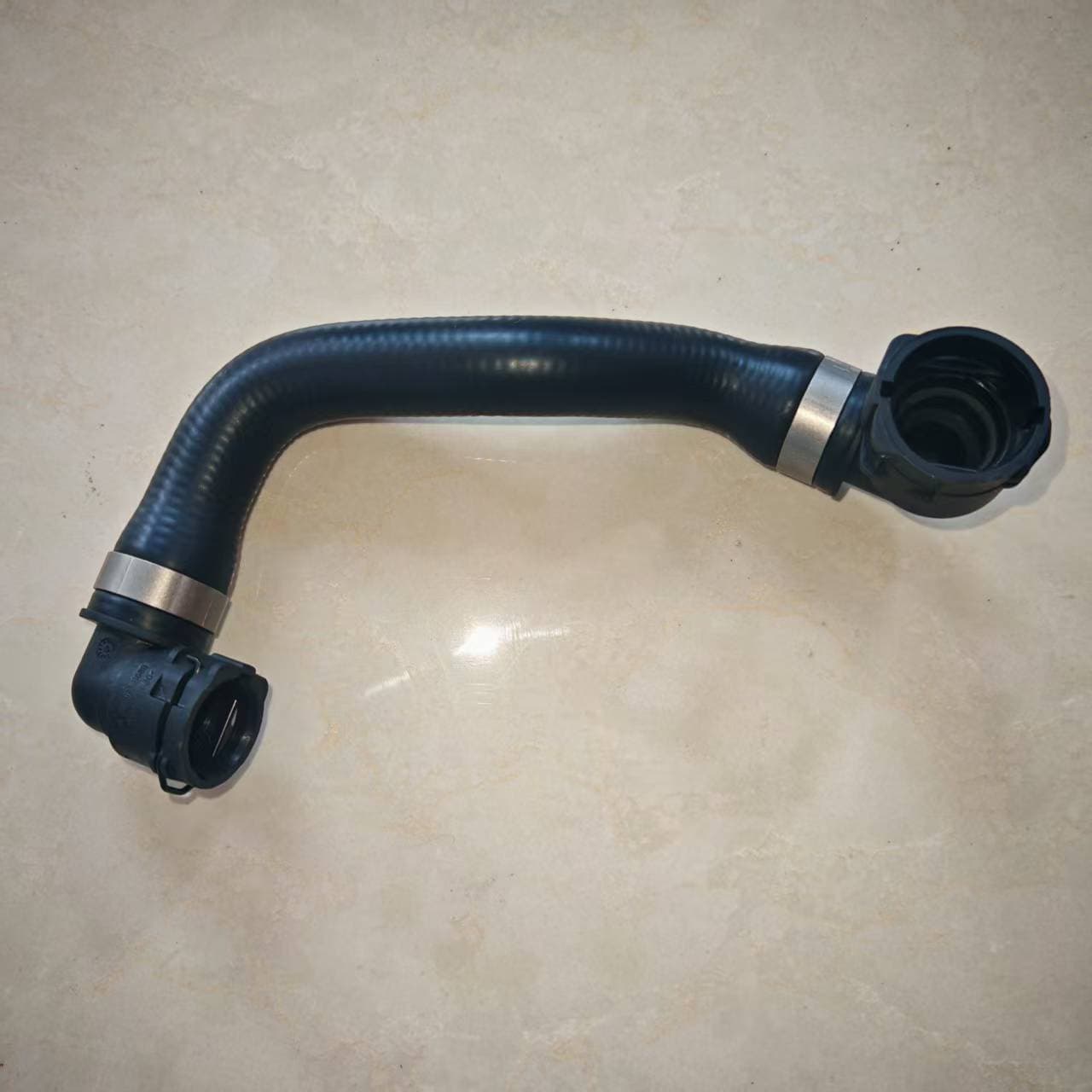 253 501 5000 coolant hose for Mercedes-Benz