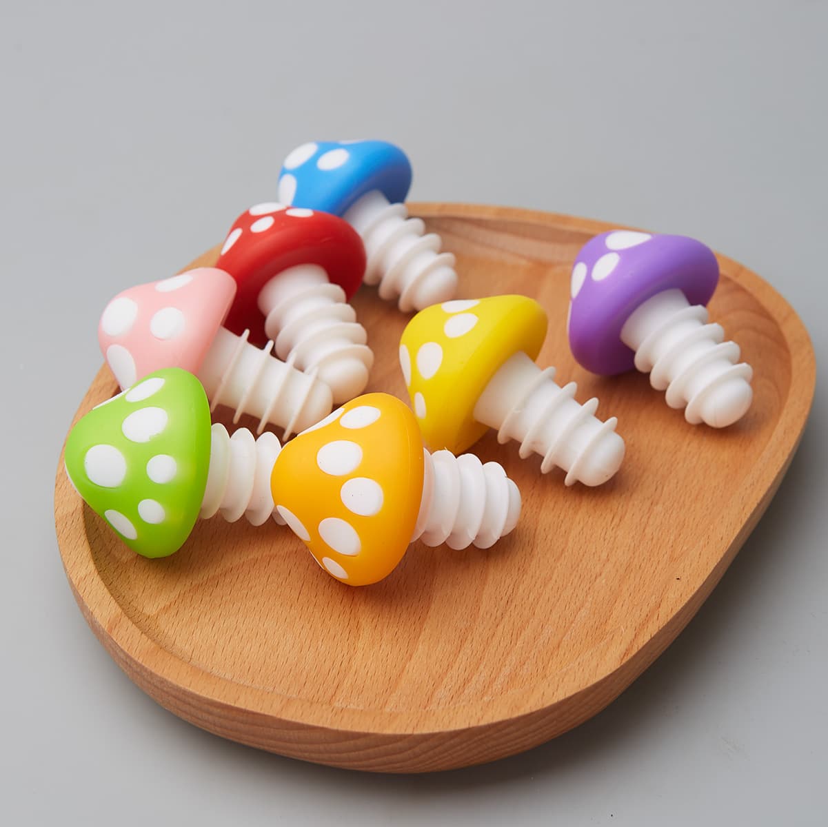 New Product Silicone Red Wine Stopper Mushroom Champagne Stopper Creative Wine Bottle Stopper for Home Use, Imported Liquor, and Beer