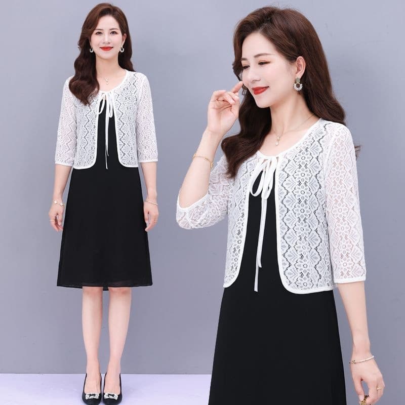 2026 New Summer Sun-Protective Lace Blouse for Women, Short Shawl with Three-Quarter Sleeves, Middle-Aged Cardigan Outerwear, Air-Conditioning Shirt