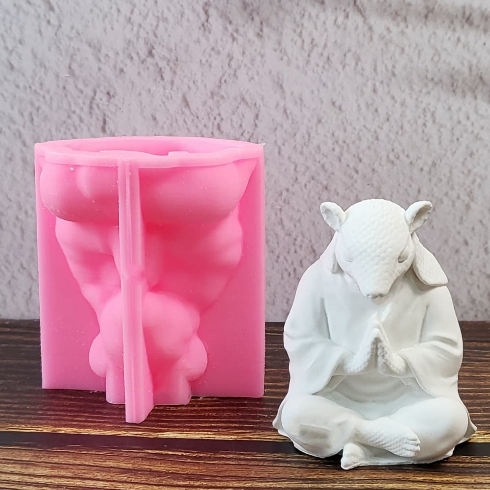 Armadillo man ornament mold ornament candle plaster DIY plaster ornament candlestick silicone mold W1009