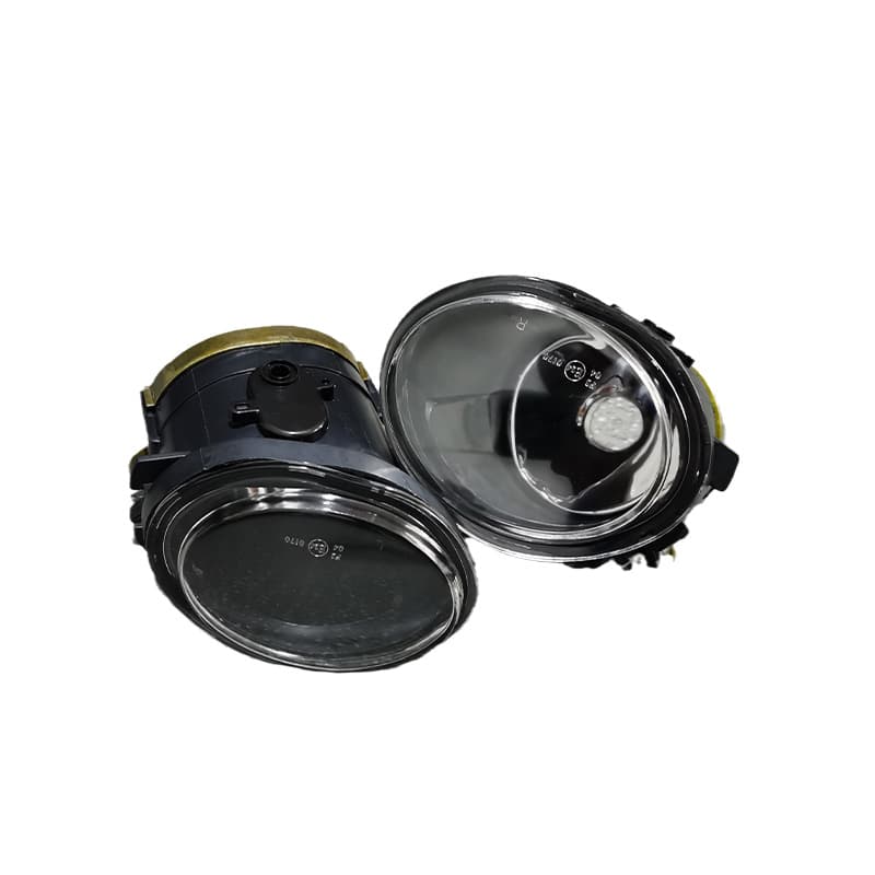 Suitable for 5 Series E39 M5 Front Bumper Front Fog Lights, 3 Series Spotlight E46 Fog Light Frame, M3 Anti-Fog Lights