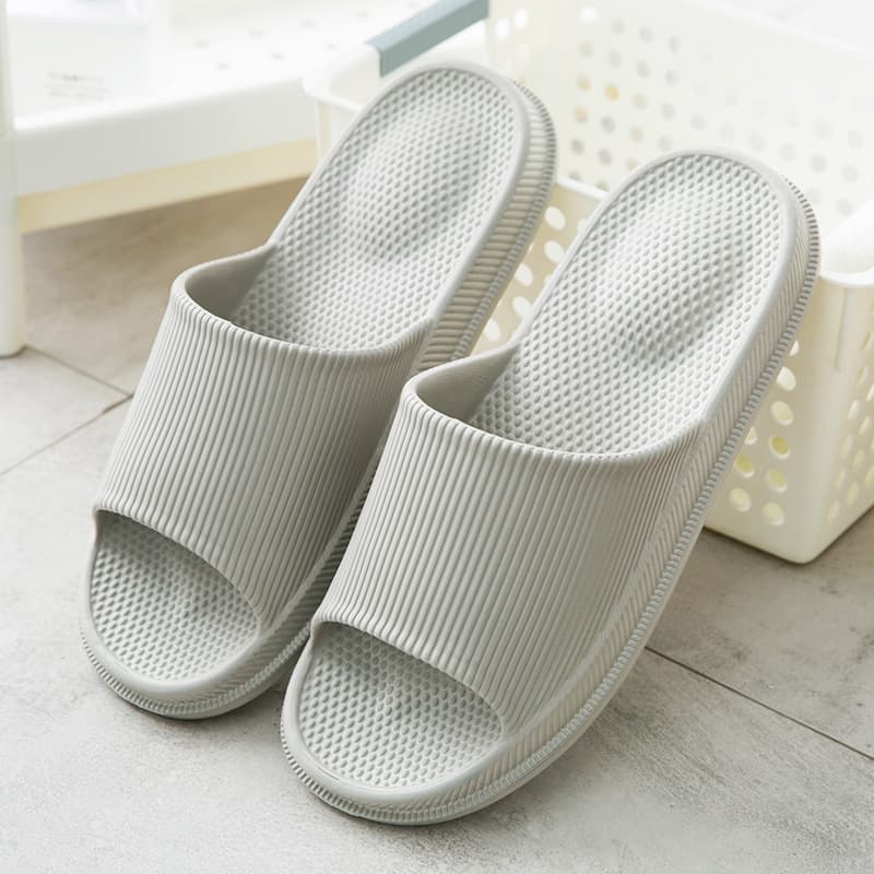 Non-Slip Massage Slippers for Men and Women, Soft Bottom EVA Indoor Home Use, Summer Bathroom Shower Slippers, Youth Style