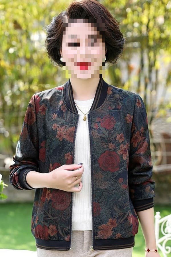 Plus-size short jacket for middle-aged and elderly women, new style, thin and stylish.