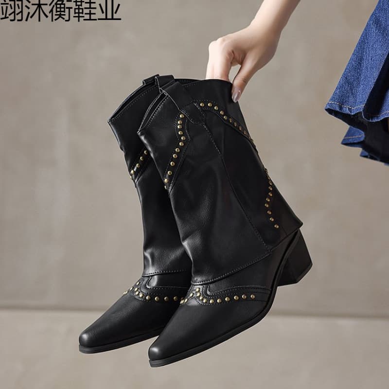 Vintage Brown V-Entry Martin Boots Fashion Western Cowboy Boots Rivet Design Cigarette Boots Women's Short Boots Autumn/Winter