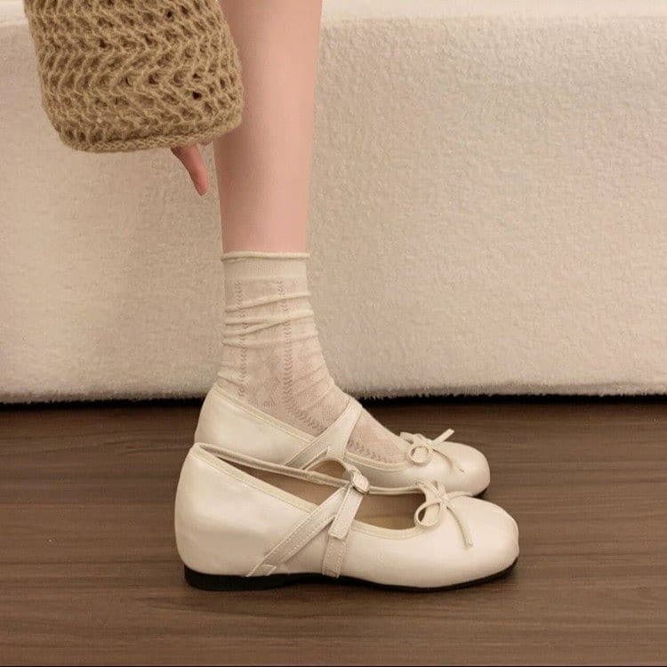 French Ballet Mary Jane Shoes for Women 2026 New Hidden Height Increase Fashionable with Dresses Shallow Mouth Leather Shoes