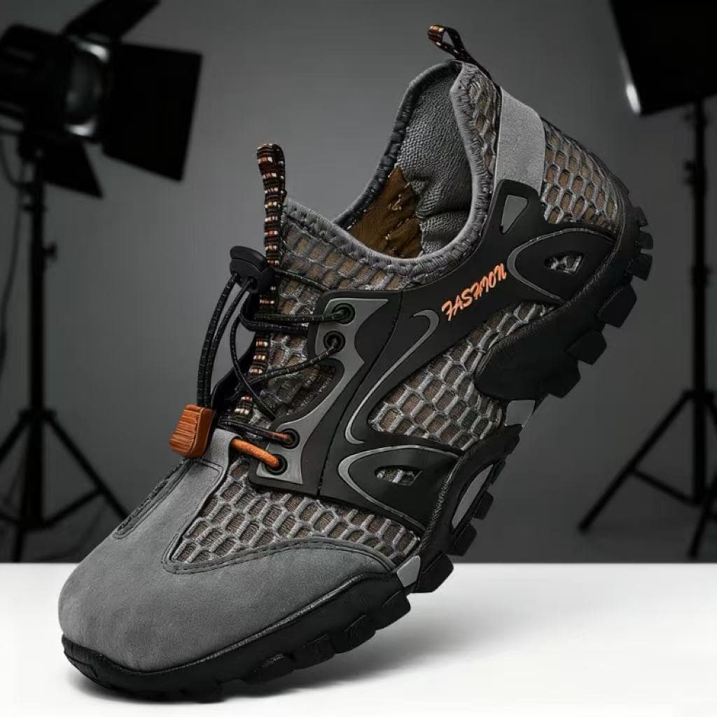 Summer Men's Shoes 2025 Breathable Mesh Water Shoes Men's Sports Casual Shoes Korean Trend Hiking Mesh Shoes