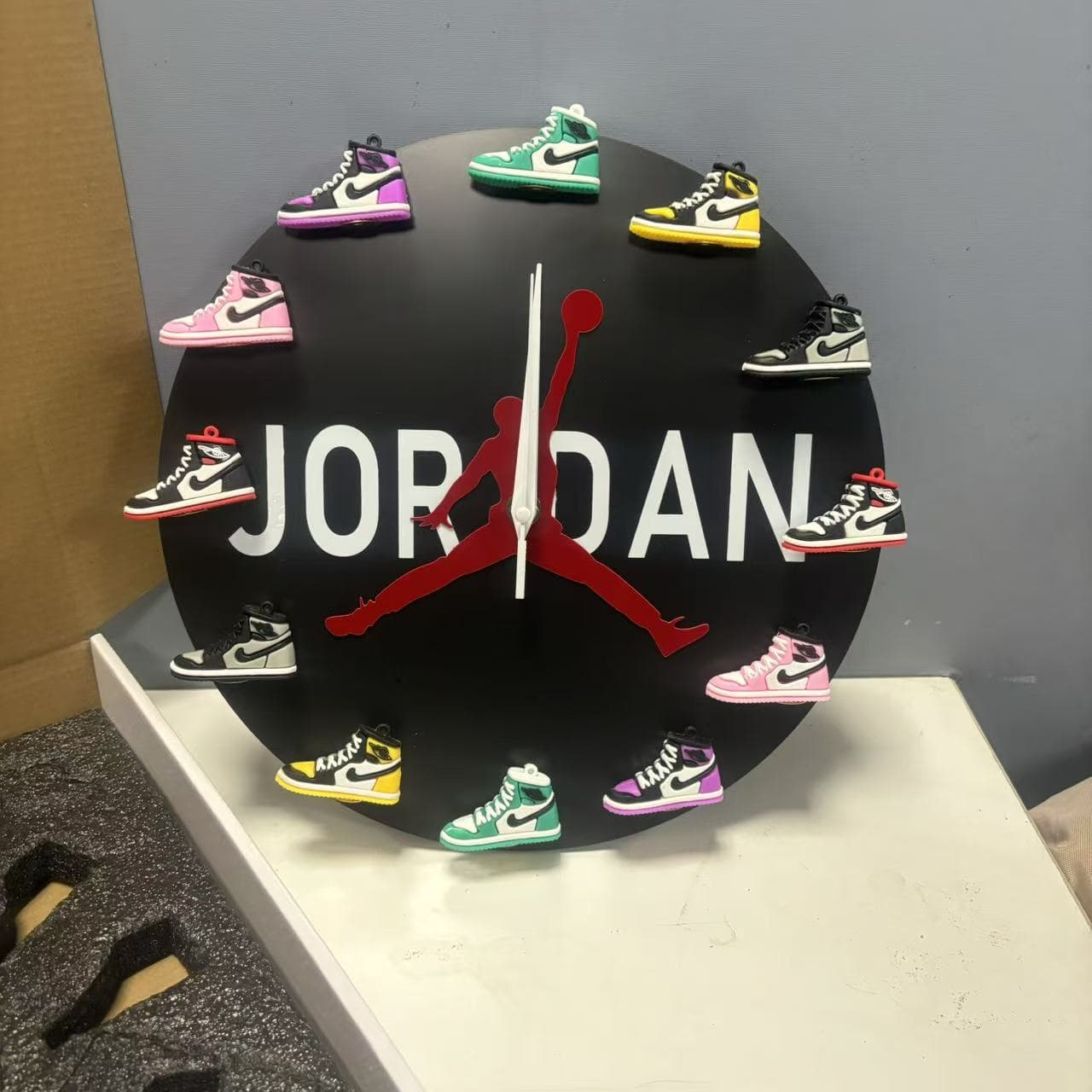 Sneaker Wall Clock Hot Selling for Export AJ Jordan Sports Shoe Basketball Trendy Simulation 3D Mini Shoe Model Wall Clock