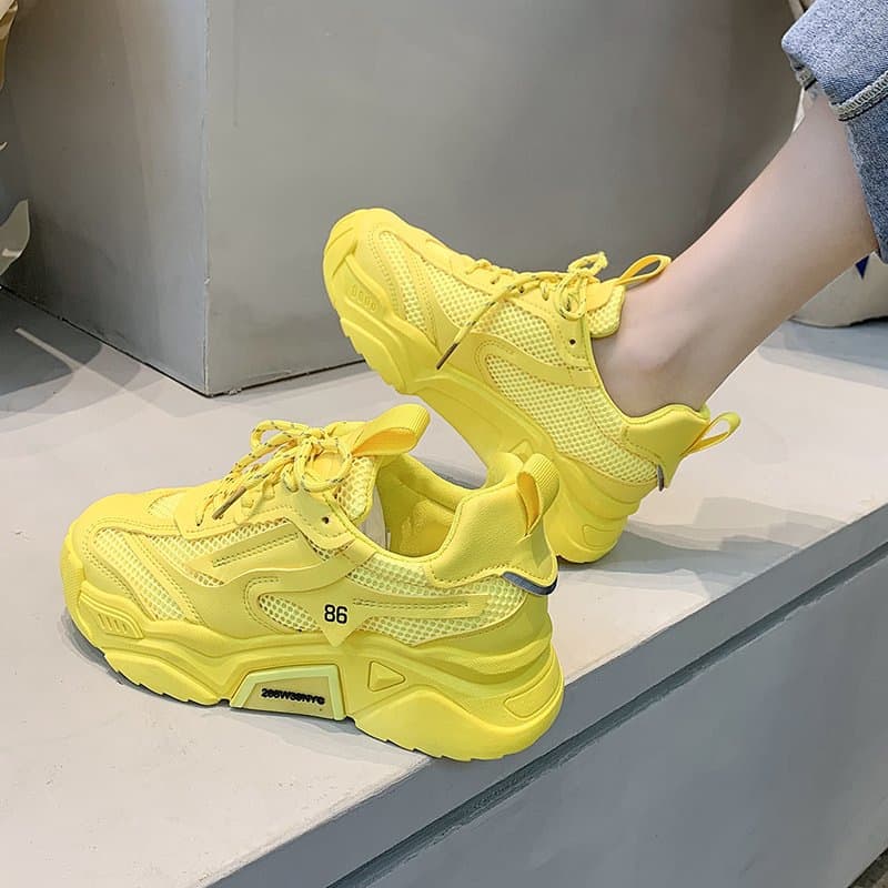Elegant Women's Sneakers 2024 New Style Thick Sole High Heel Ins Candy Color Popular Online Celebrity Shoes Summer Rubber Material