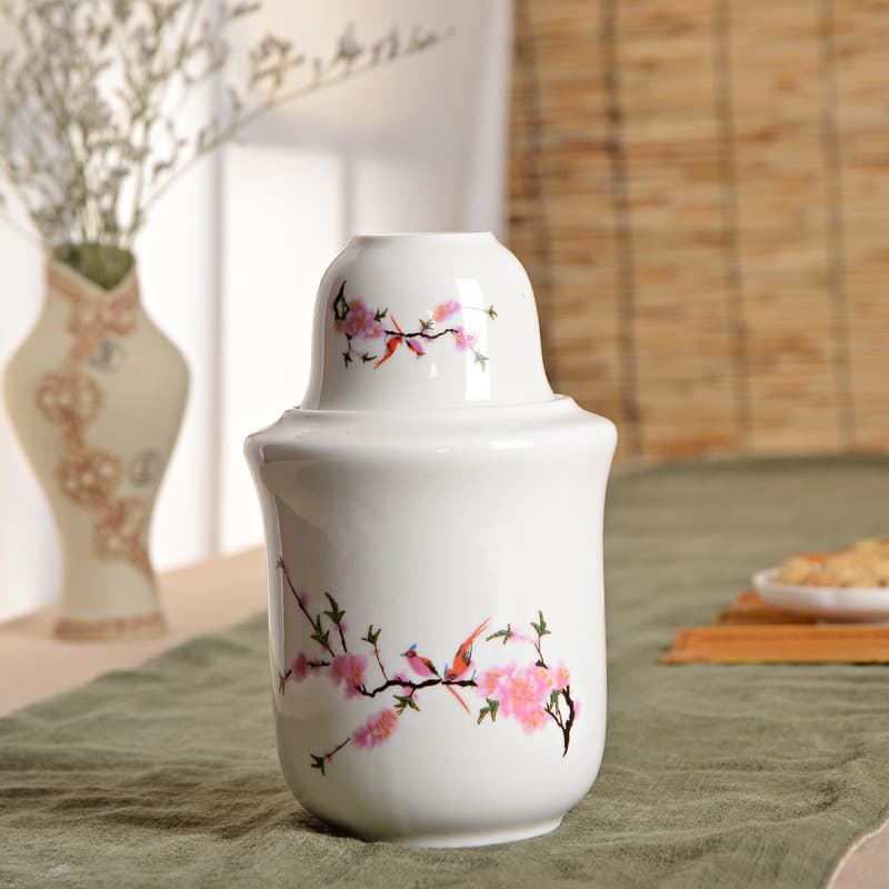 New Promotion Home Wine Warmer Ceramic Hot Wine Heater Wine Decanter Yellow Wine Glass White Wine Set