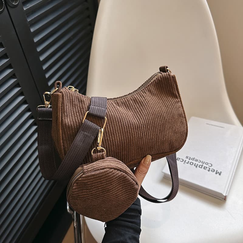Corduroy small bag for women 2023 new fashion retro simple armpit bag texture chain foreign style fashion shoulder bag