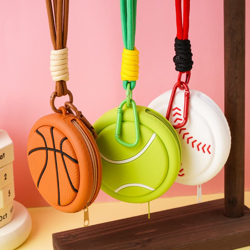 Popular sports style spherical coin purse, baseball and tennis style coin purse, convenient key bag, source factory