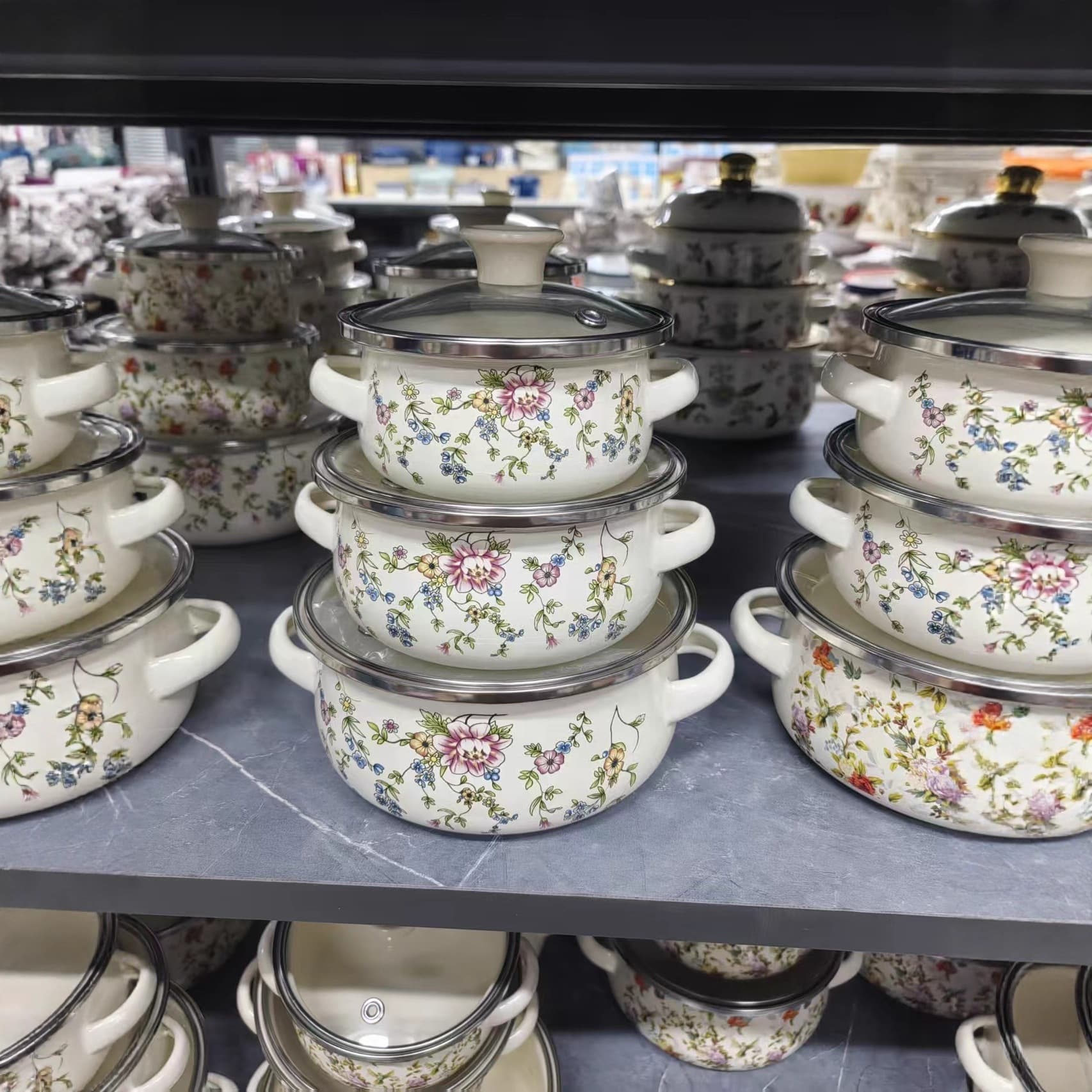 Enamel Pot, Braising Pot, Stew Pot, Casserole, Soup Pot, Simmer Pot, Milk Pot, Non-Stick Pot, Induction Cooker Pot, Enamel Pot, Household Use