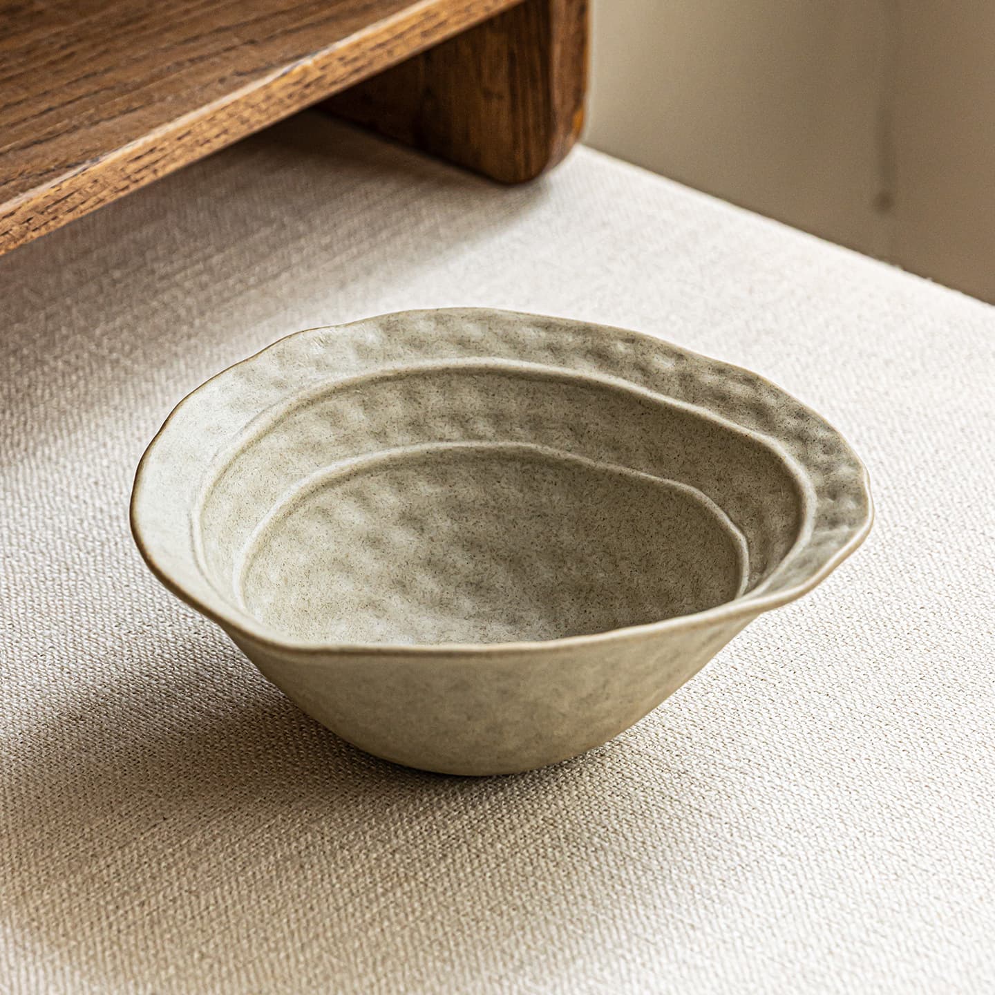 Irregular Shaped Bowl, Japanese Ceramic Salad Bowl, Home Vegetable Bowl, Personal Soup Bowl, Restaurant Ramen Bowl Wholesale