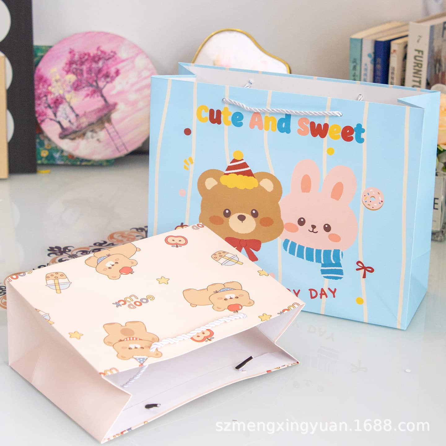 Extra large cartoon birthday birth full moon gift bag gift bag ins style children's day birthday gift paper bag