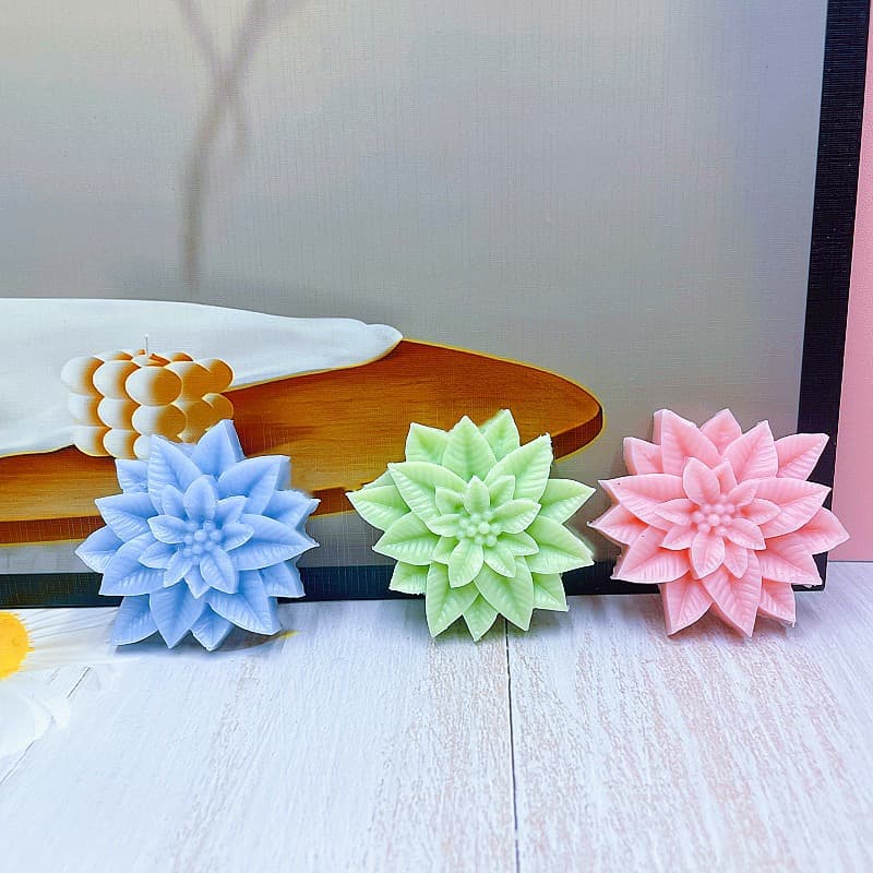 Christmas Holly Berry Silicone Mold for Fondant, Chocolate, Cookie, Cake Decoration