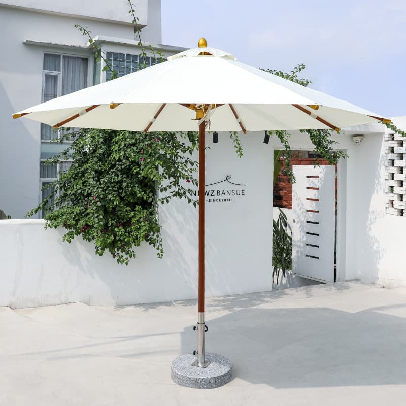 Premium Outdoor Center Pole Umbrella Teak Balcony Patio Umbrella Pool Terrace Garden Umbrella Commercial Outdoor Shade Umbrella