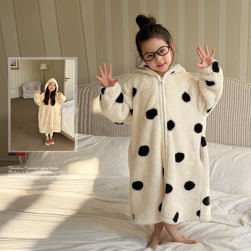 Aimobeibei Children's Cartoon Cute Warm Polka Dot Pajamas Double-sided Snow Grain Coral Fleece Hooded Sleep Gown Homewear