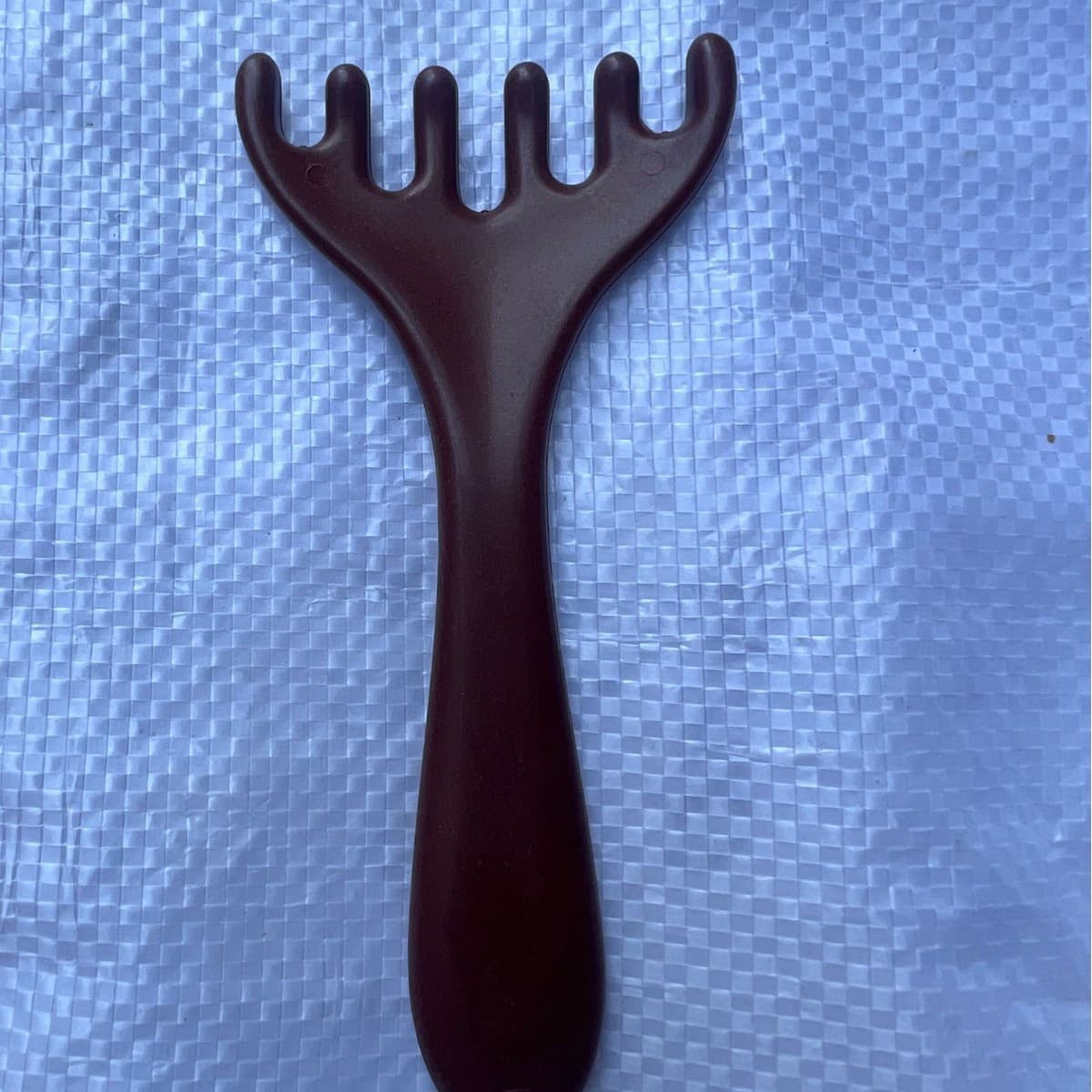 Six-Claw Comb Deer Horn Comb Massage Comb Scalp Massage Neck Plastic Meridian Dredging Head Massage [Price Excluding Tax]