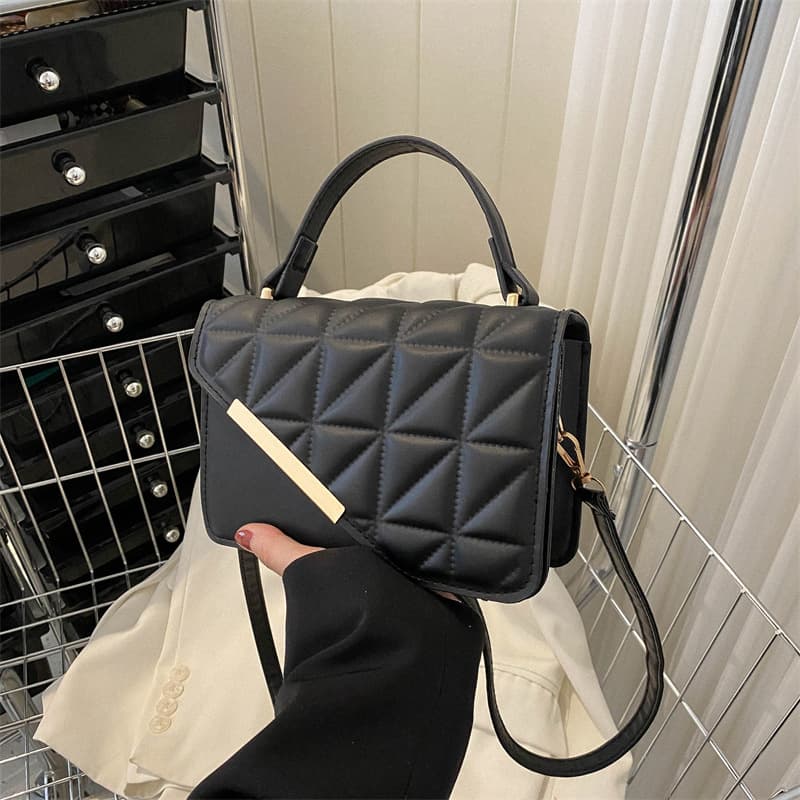 Women's Diamond Quilted Thread Fashion Small Bag 2023 Shoulder Crossbody Bag Textured Trendy Handheld Square Bag