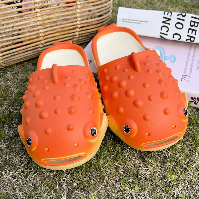 New Cartoon Slippers for Women Summer Outerwear Puffer Shoes Beach Cute Funny Creative Non-Slip Soft Soled Slippers for Women