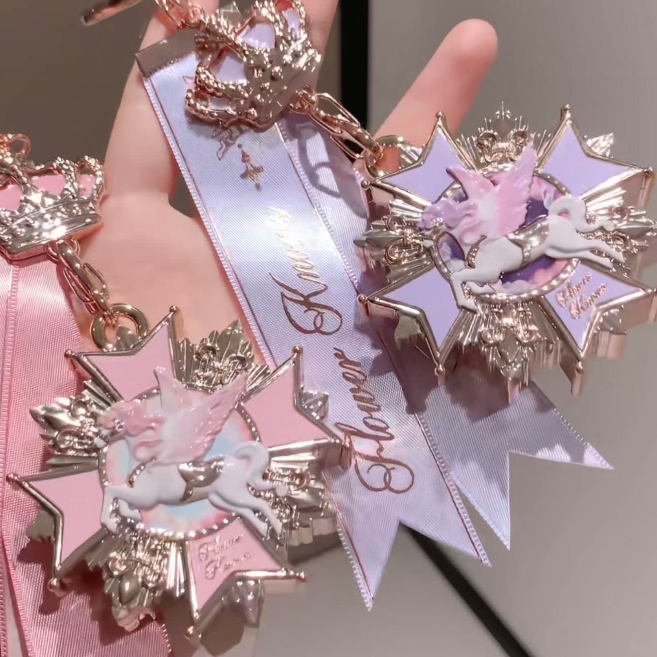 New Flower Knows Knight Unicorn Series Aegyo Sal Palette Pendant Bag Charm Cute Weekly