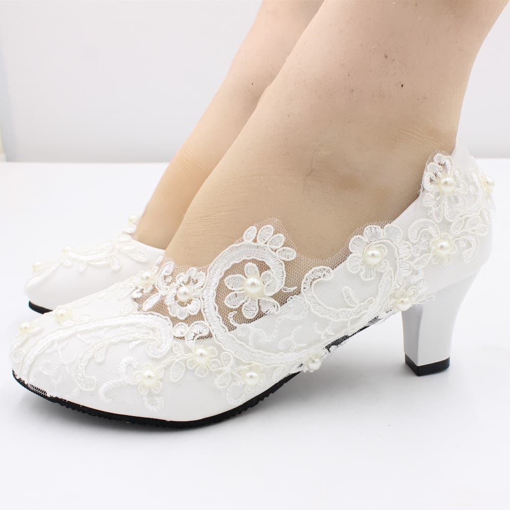 New Lace High Heel Wedding Shoes White Bridal Low Heel Bridesmaid Shoes BH2203 Princess Style Round Toe Rubber Sole Wedding Footwear