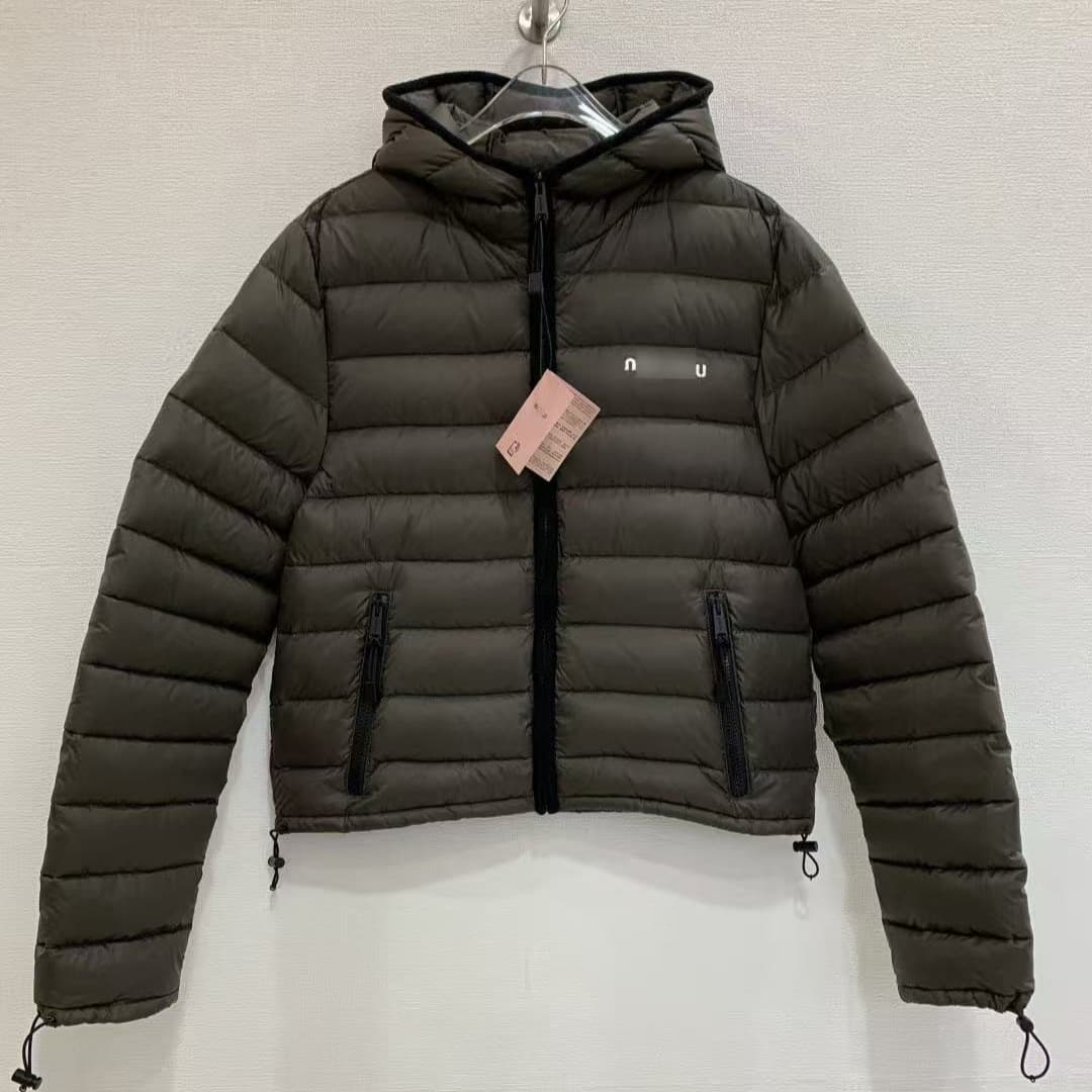 Nanyou High-End Women's 2025 Winter Miu New Style Letter Embroidery Hooded Goose Down Jacket