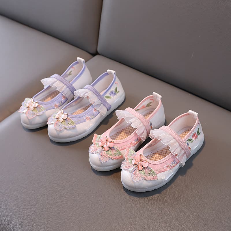 Hanfu shoes for girls, 2024 spring and autumn style, traditional Chinese style, horse-face skirt, ancient style shoes, old Beijing cloth shoes, children's embroidered shoes