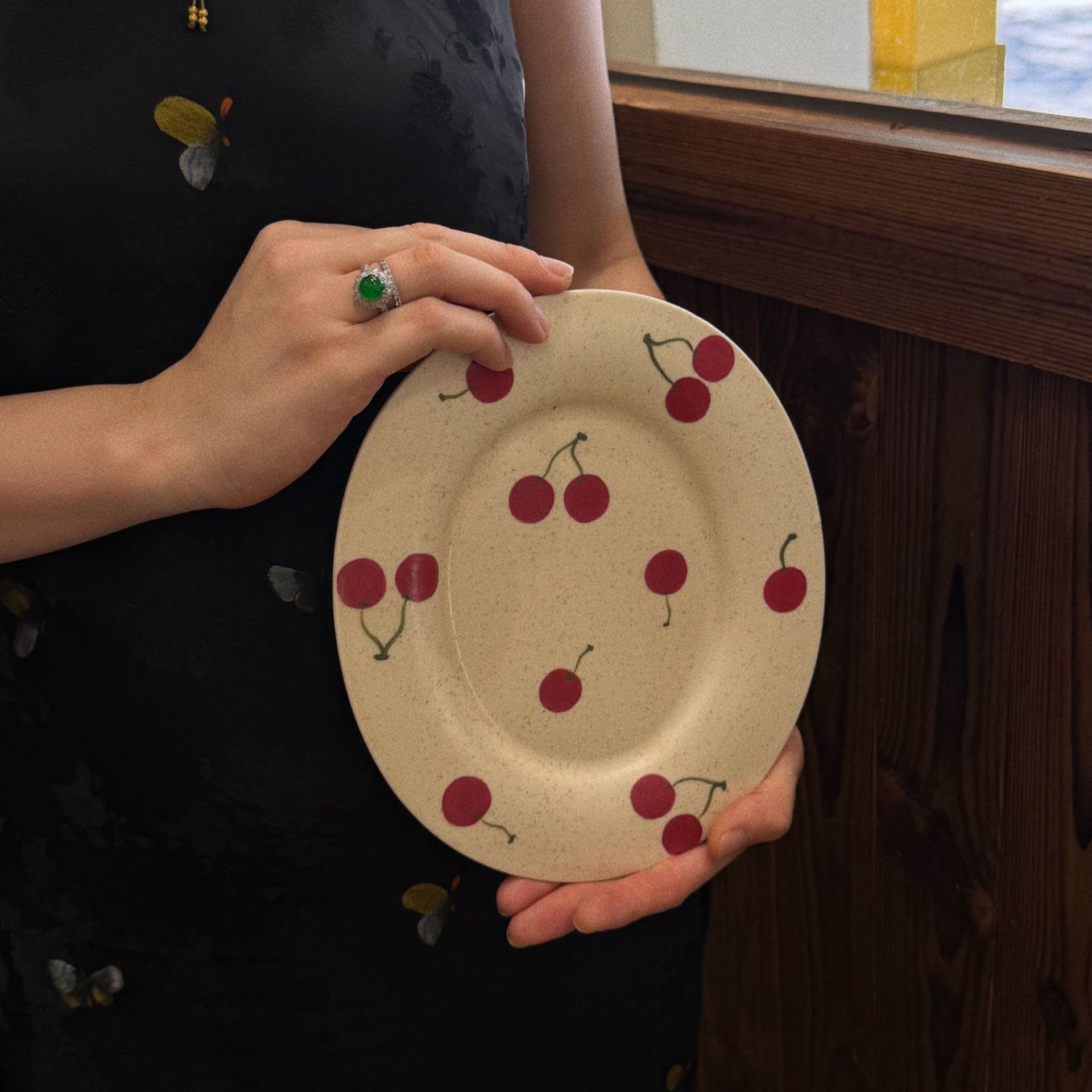 French retro berry hand-painted ceramic plate oval plate sesame glaze dinner plate cake plate fruit plate afternoon tea dessert plate