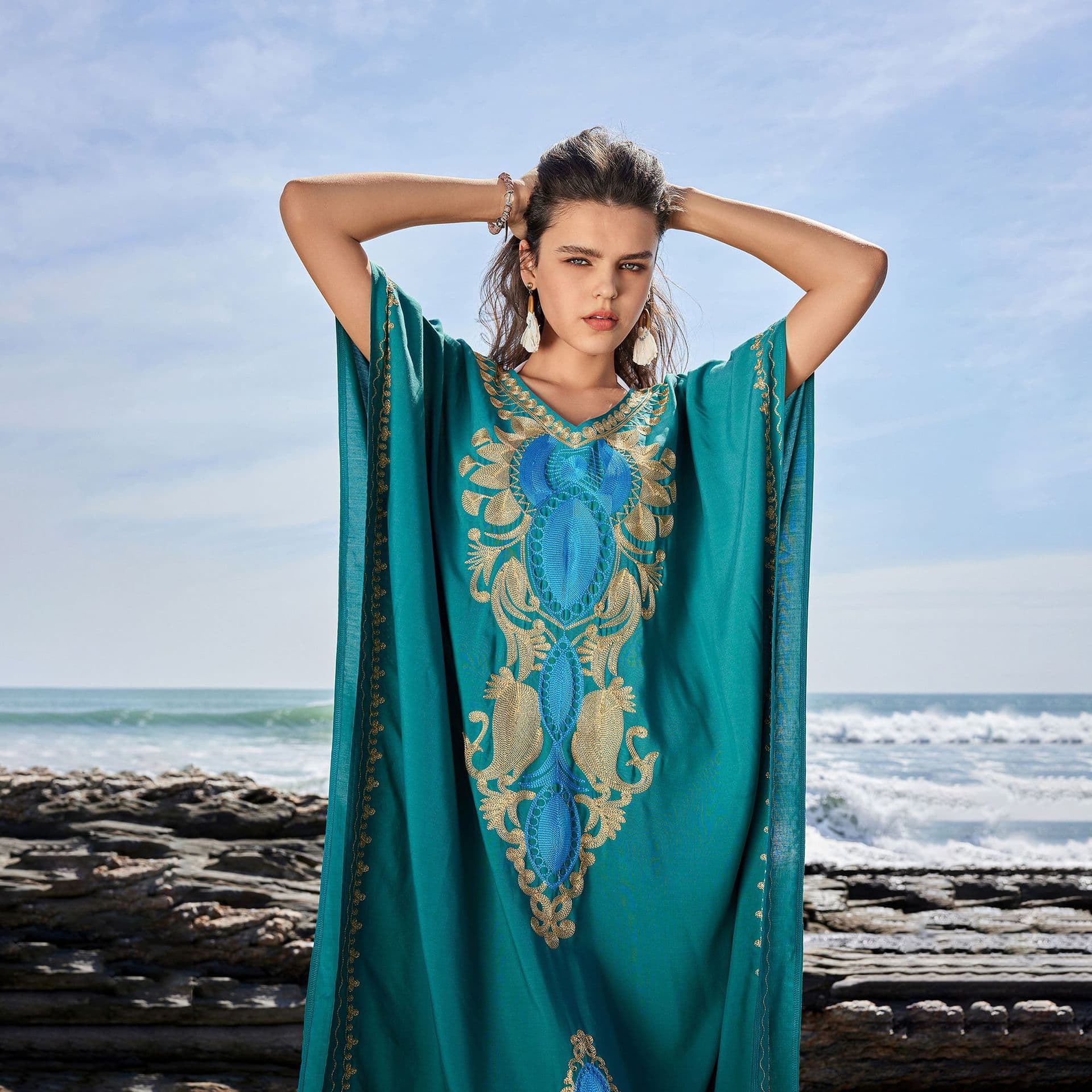 New product in 2025!! European and American beach skirt for women, collared pullover bikini swimsuit, kaftan women's dress