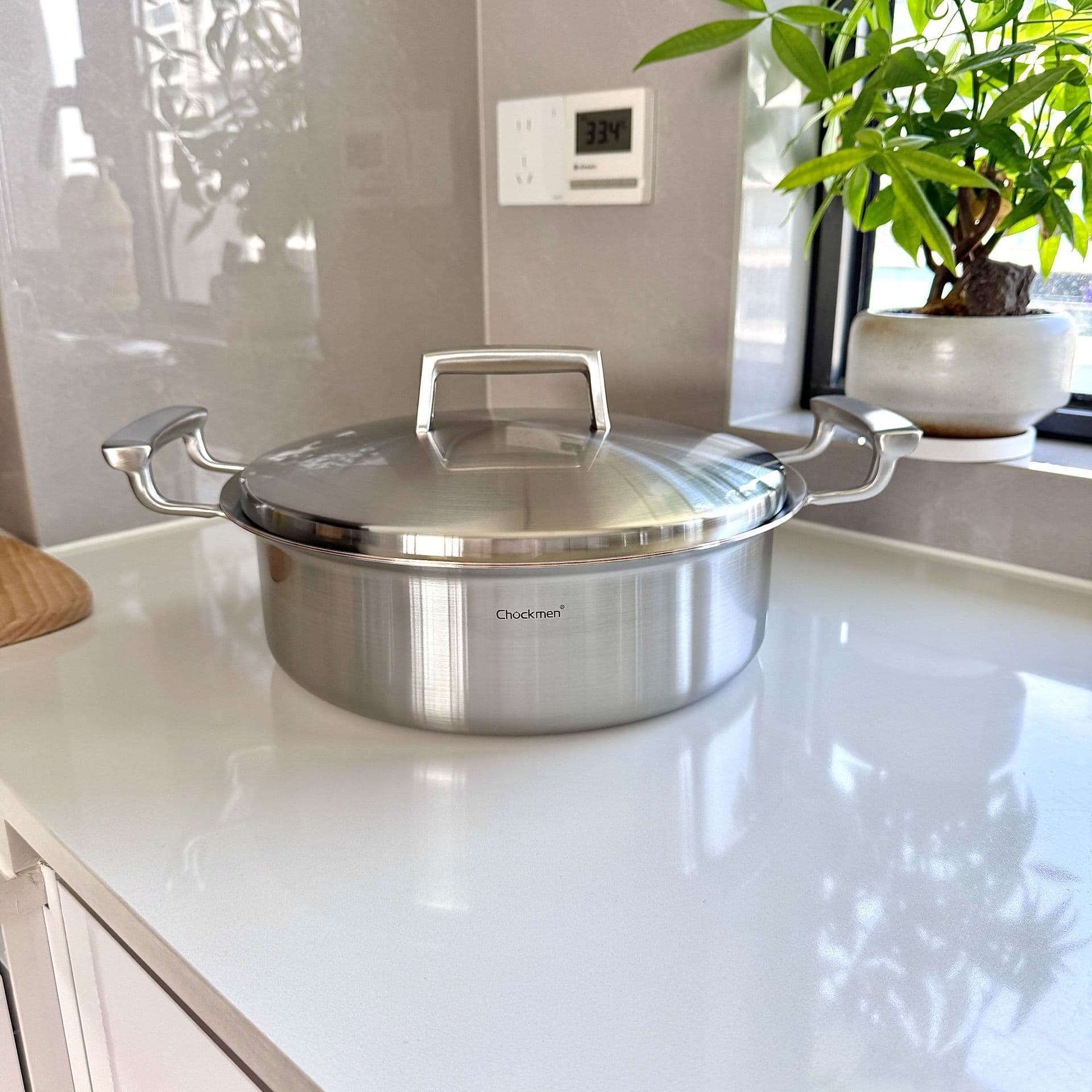 Zhuodeming Copper-Clad Soup Pot 18/10 Stainless Steel 28cm Five-Layer Steel Hot Pot with Micro-Pressure Steel Lid 4L
