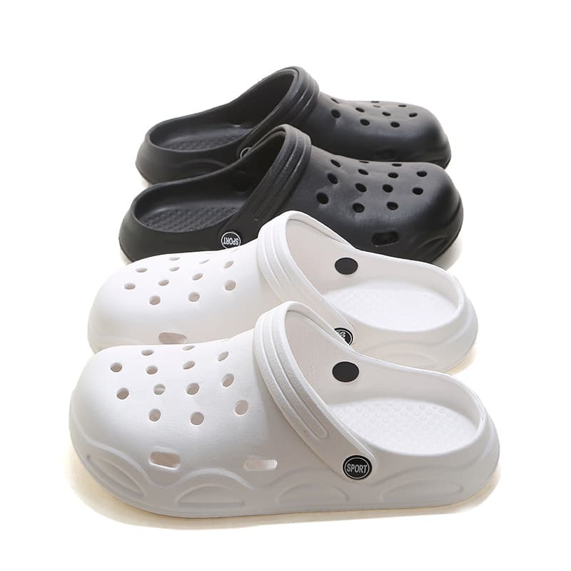 Men's Summer Outdoor Half-Covered Heel Garden Beach Shoes Couple Clogs Breathable EVA Material Comfortable Sandals