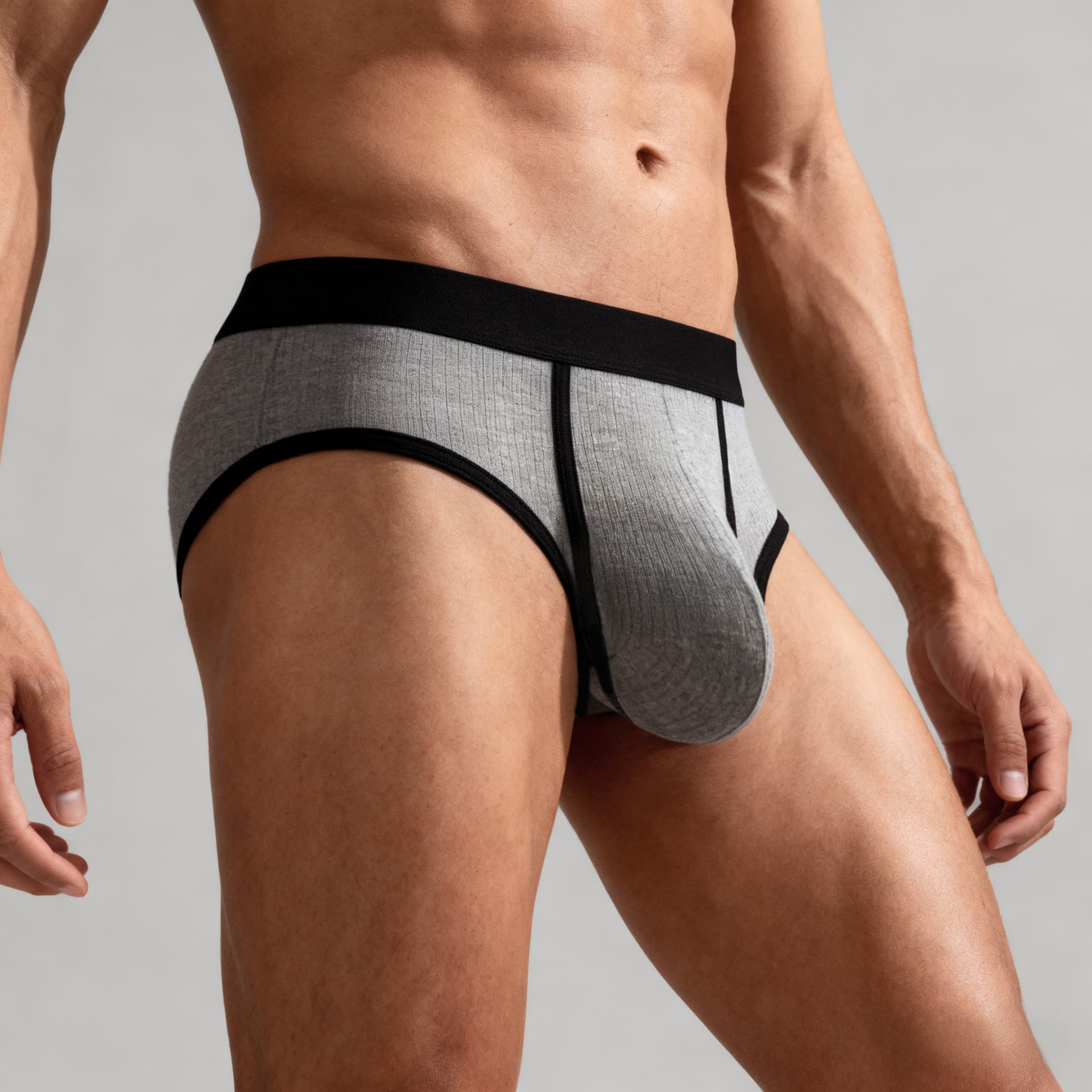 Men's Sexy Triangle Briefs with Breathable U-Shaped Pouch and Separate Compartment, Cross-Border Hot Selling