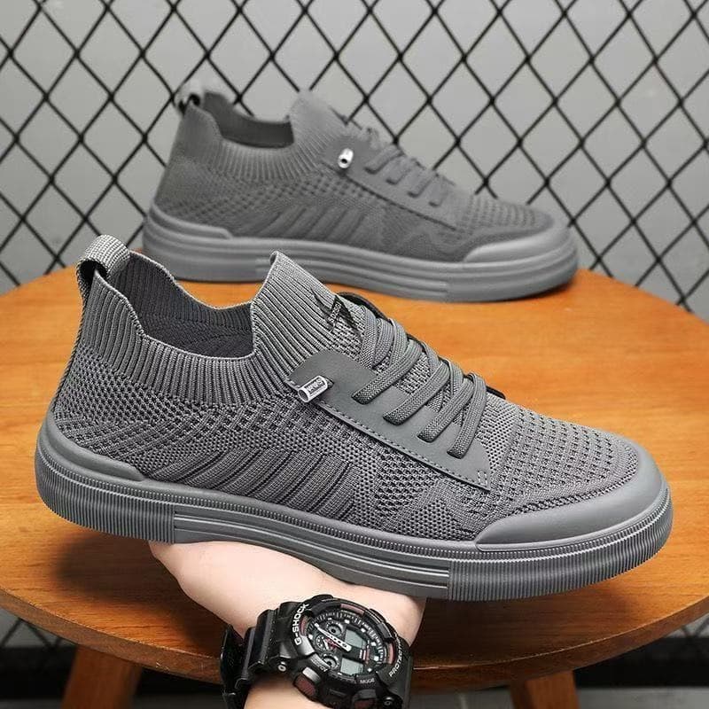 Men's Spring and Summer New Breathable Casual Shoes, Thin Mesh Outdoor Sports Shoes, Men's Slip-On Skate Shoes