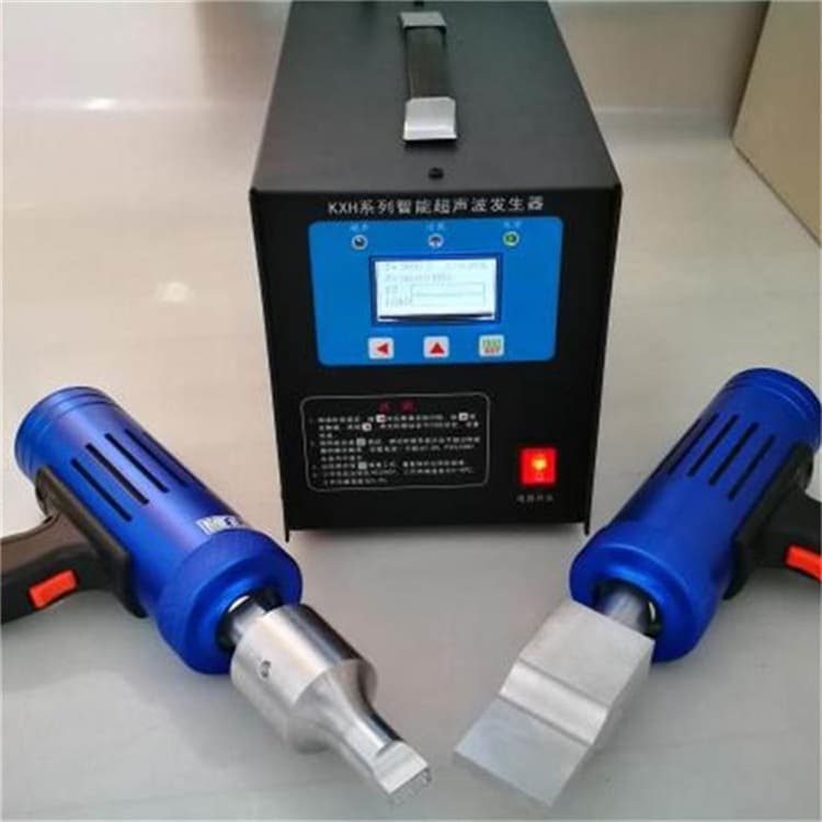 Handheld Ultrasonic Plastic Welding Machine for Breeding Waste Cleaning Belt Welding and Car Interior Door Panel Welding