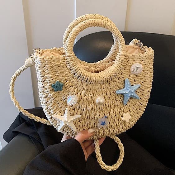 Island Vacation Style Woven Bag Women 2026 New Starfish Shell Straw Beach Photo Shoulder Crossbody Bag