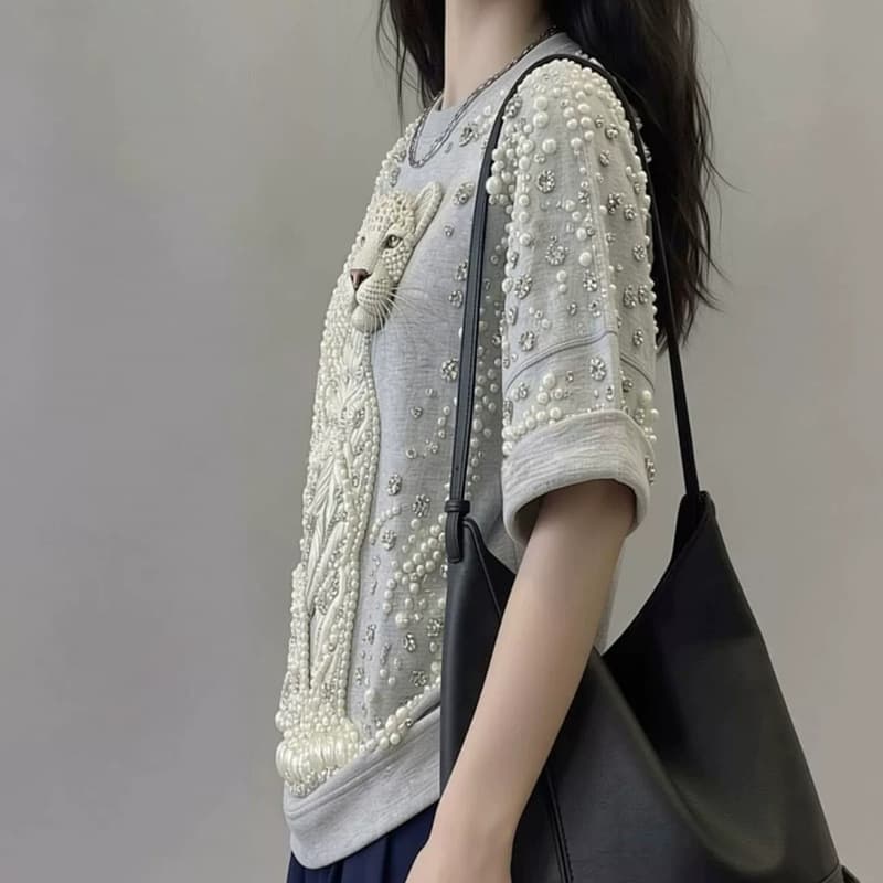 2026 new summer style French temperament heavy industry beading and hot diamond T-shirt women's high-end wear beautiful loose top