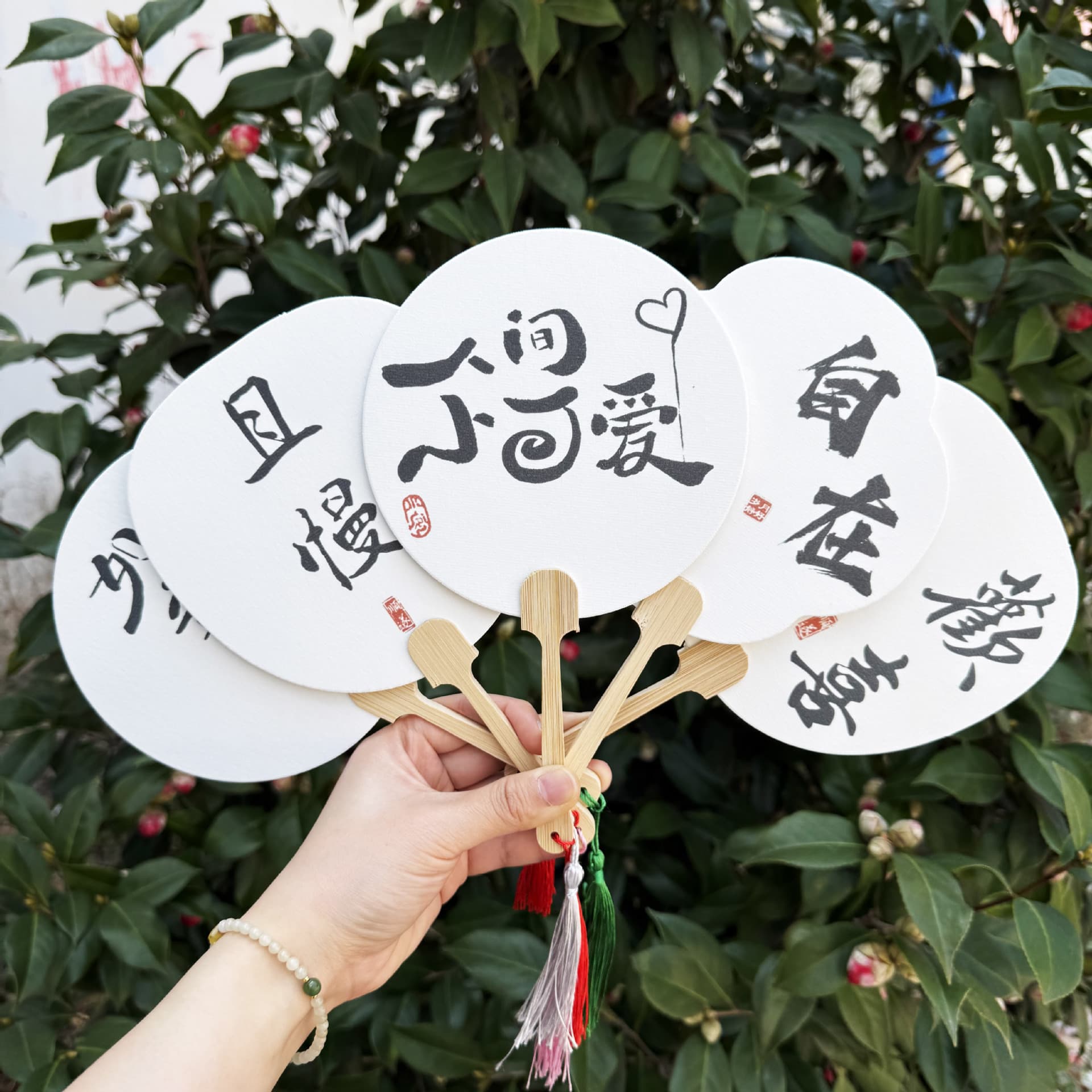 Intangible cultural heritage lacquer fan DIY, drift lacquer stall-specific blank Xuan paper round fan, lacquer fan with characters material kit