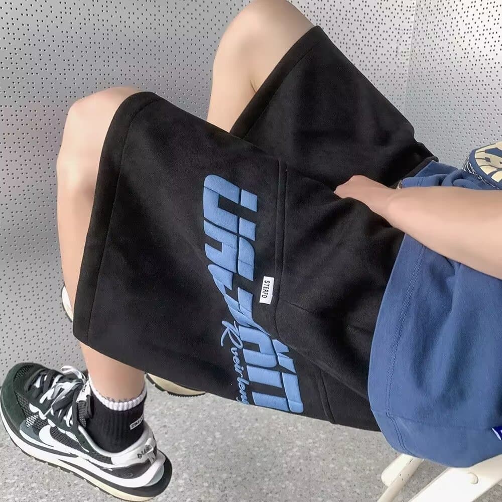 Oversize American High Street Casual Shorts for Men, Trendy Summer Thin Loose Sports Basketball Pants for Teens