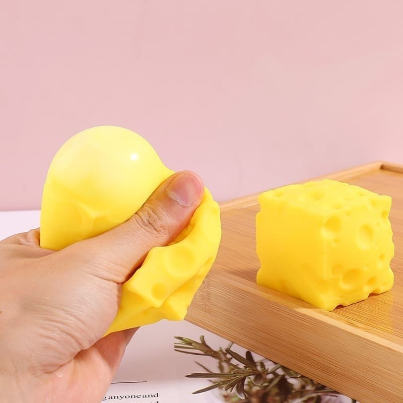 Cross-border Hot Selling Creative Cheese Stress Relief Squeeze Toy Flour Cube Cheese Slow Rebound Decompression Toy Wholesale