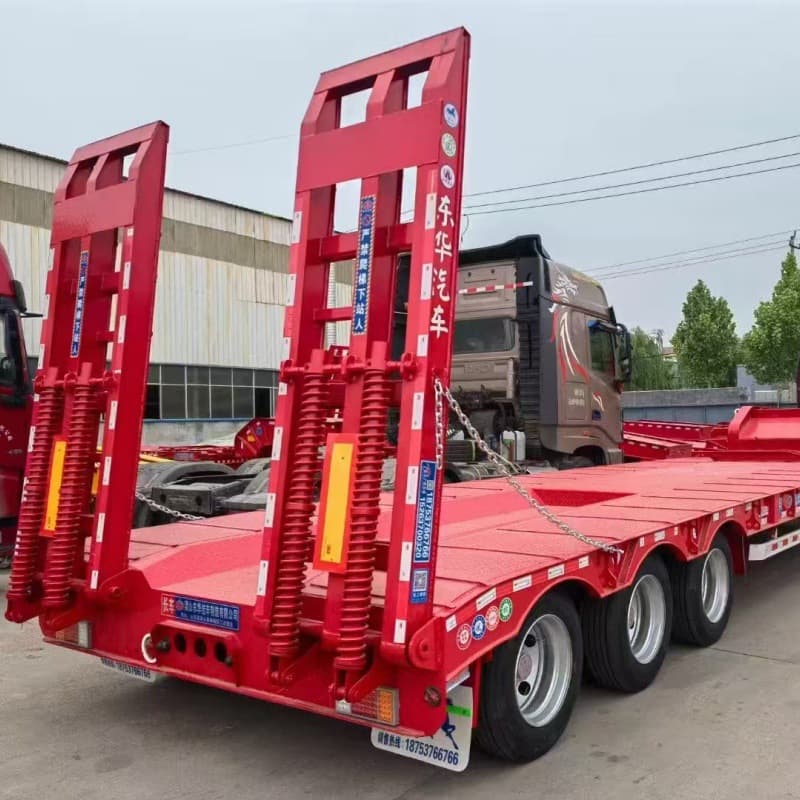 Cross-Border 13-Meter Tractor Semi-Trailer, Heavy Haulage Trailer, Factory Direct Supply Standard Ramp-Type Low-Profile Trailer