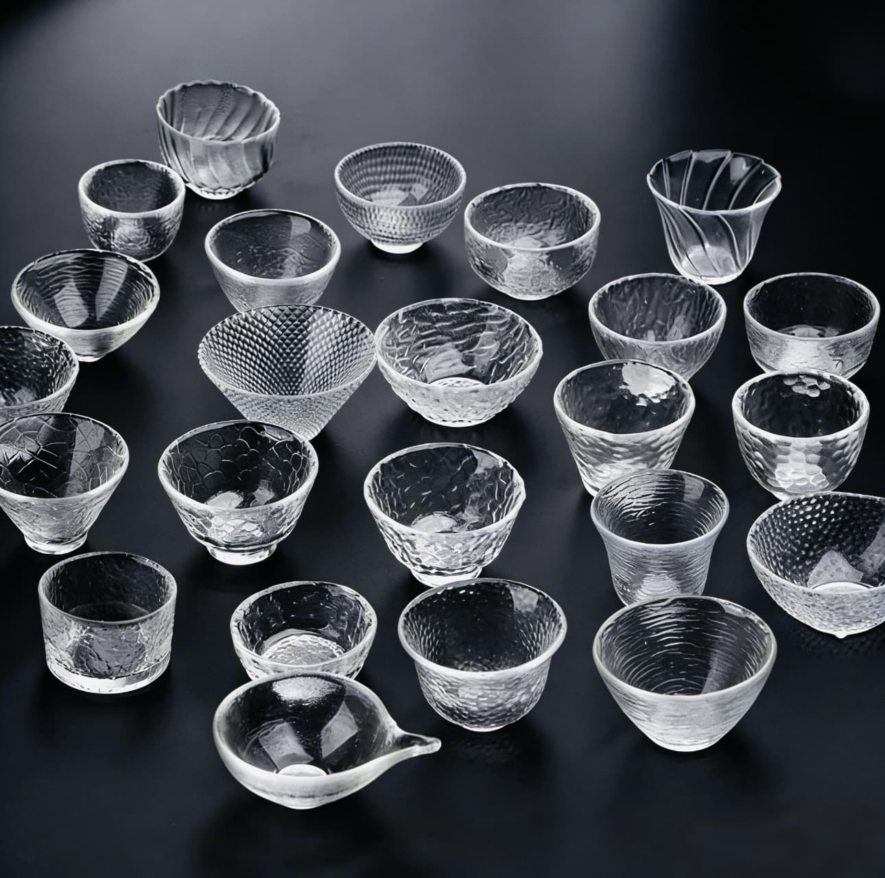 Clearance Small Random Glass Teacup Water Cup Drinking Cup Glass Tea Set Hammered Glass Bowl Creative