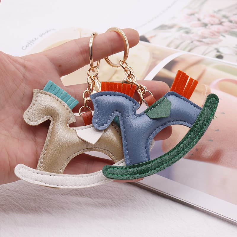 PU Leather Rocking Horse Keychain Wholesale Creative Keychain Leather Carousel Keychain Rocking Horse Pendant