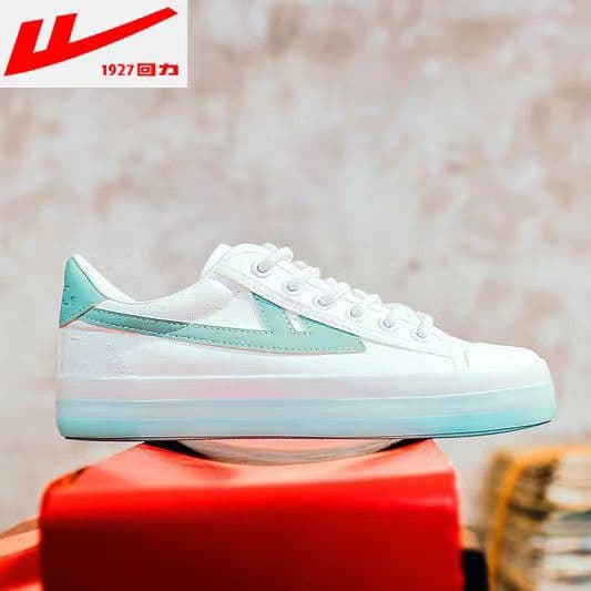 Men's and Women's Casual Low-Top Breathable Canvas Shoes Couple Student Fashion Versatile Skateboard Shoes White