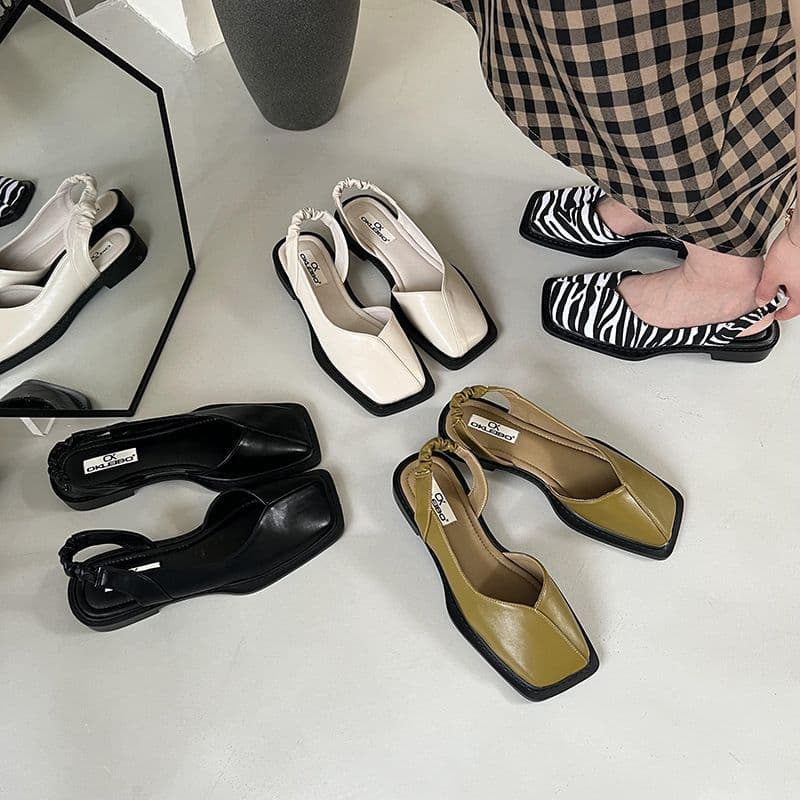 Trendy Women's Spring Summer 2025 New French Retro Flat Square Toe Single-Layer Sandals Niche Ins Style
