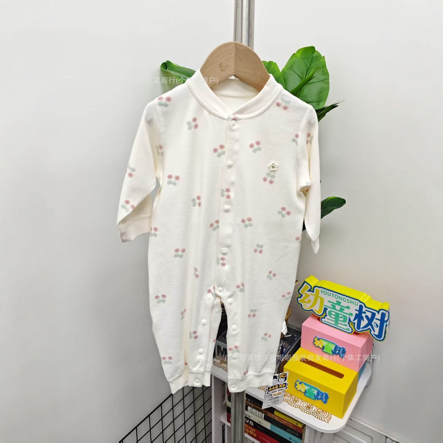 Baby Bodysuit Spring Style Infant Homewear Crawling Suit with Small Cherry Print for Toddlers